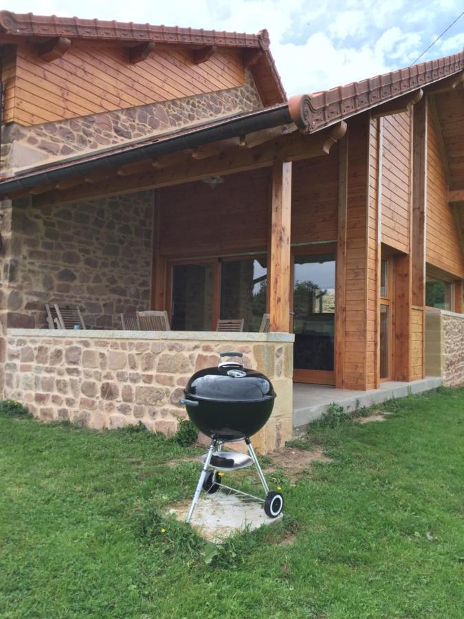 Les Perruchons Ancienne Grange Renovee Avec Soin Villa Ozolles Екстериор снимка