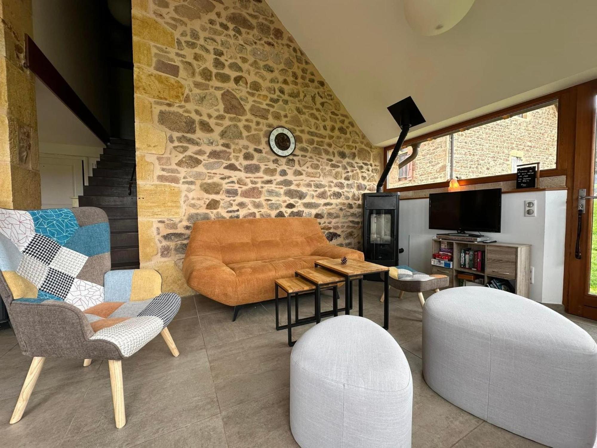 Les Perruchons Ancienne Grange Renovee Avec Soin Villa Ozolles Екстериор снимка